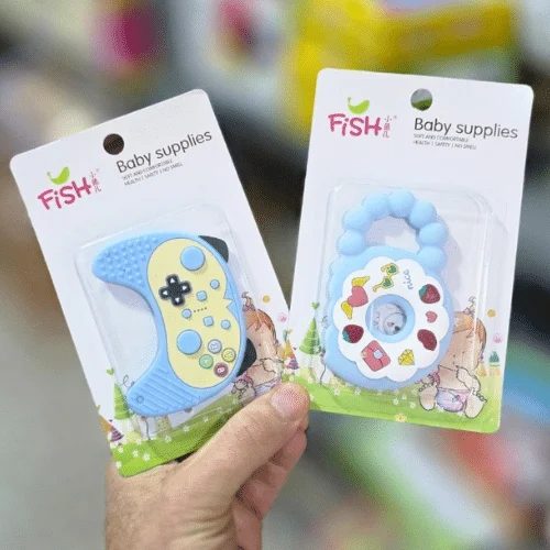 [D10453] عضاضة سليكون فيش اشكال مودرن كود1574